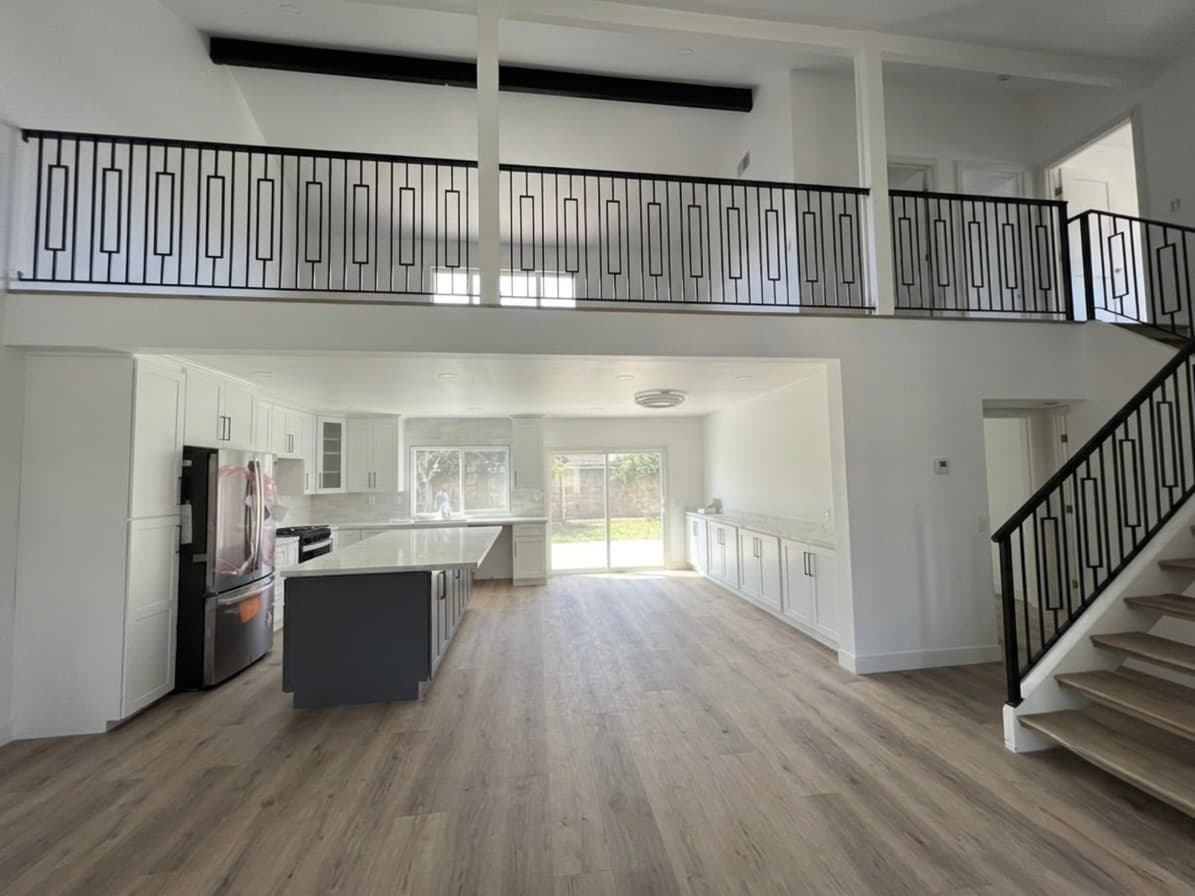 Modern Interior Stair & Loft Railing